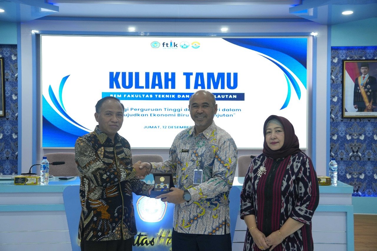 Universitas Hang Tuah Gelar Senam Bersama dan Rayakan Ulang Tahun Dosen-Karyawan